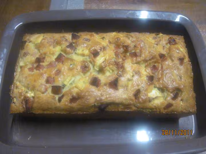Cake au fromage de chevre et des de jambon