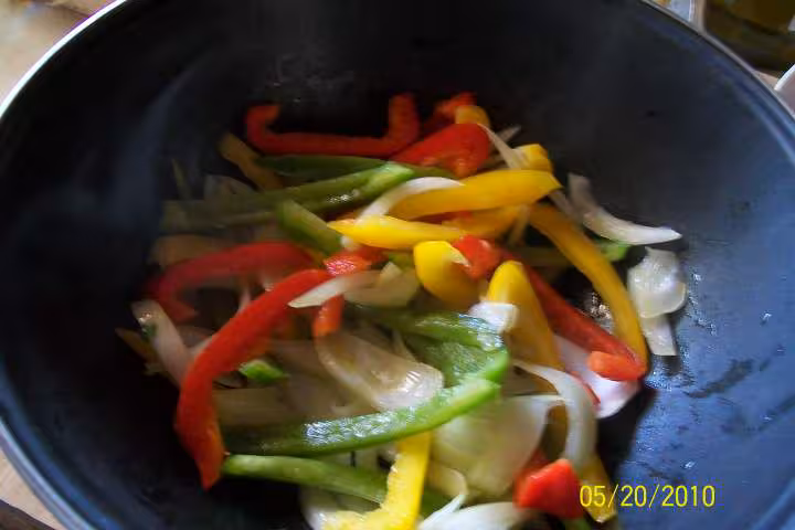 Cappeletti aux 3 poivrons persille