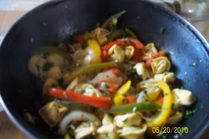 Cappeletti aux 3 poivrons persille