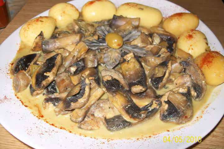 Champignons en sauce