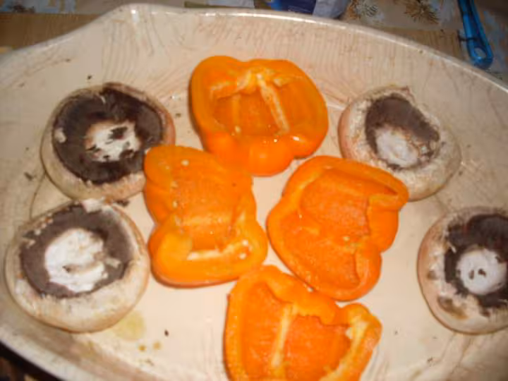 Champignons farcis amp poivrons oranges farcis