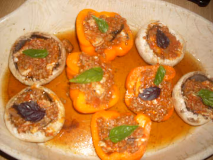 Champignons farcis amp poivrons oranges farcis