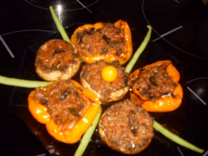 Champignons farcis amp poivrons oranges farcis