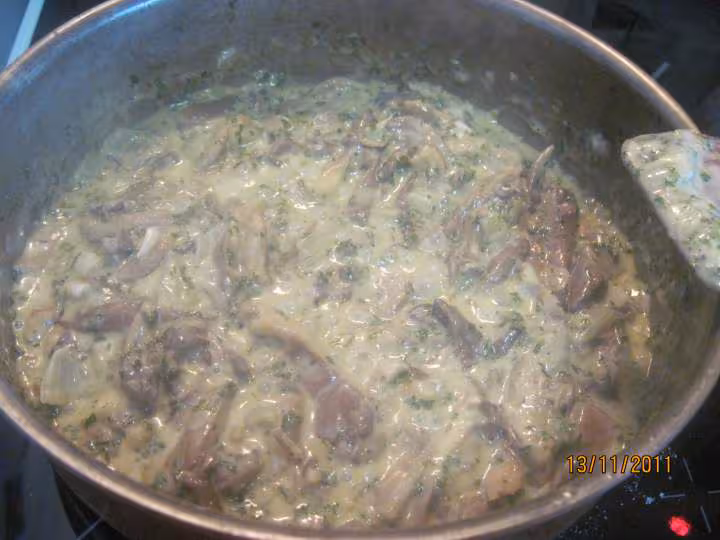 Champignons pleurote a la creme persillade