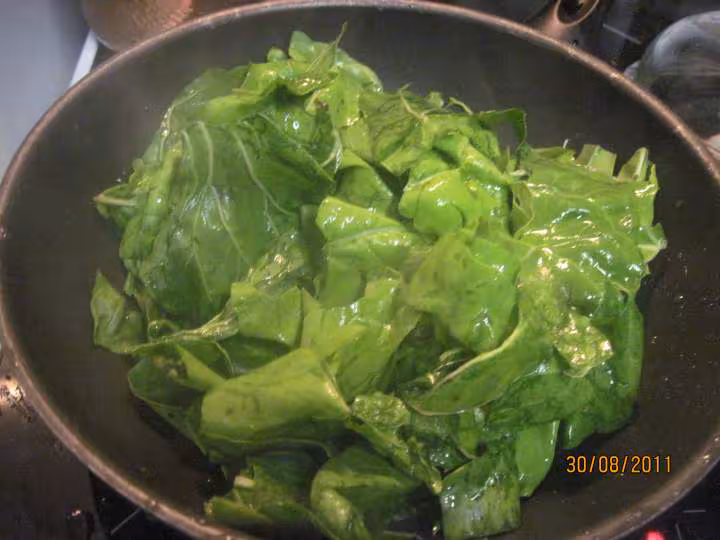 Chausson de feuilles de blette et lardons