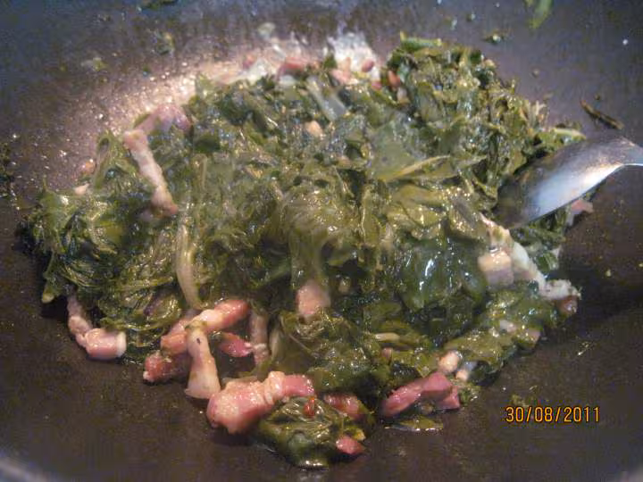Chausson de feuilles de blette et lardons