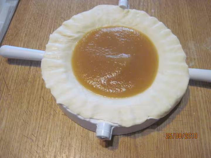 Chaussons de compote de pommes aux amandes effilees