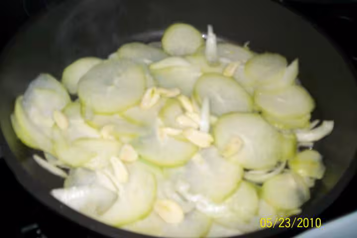 Chayotte cuisine au boeuf