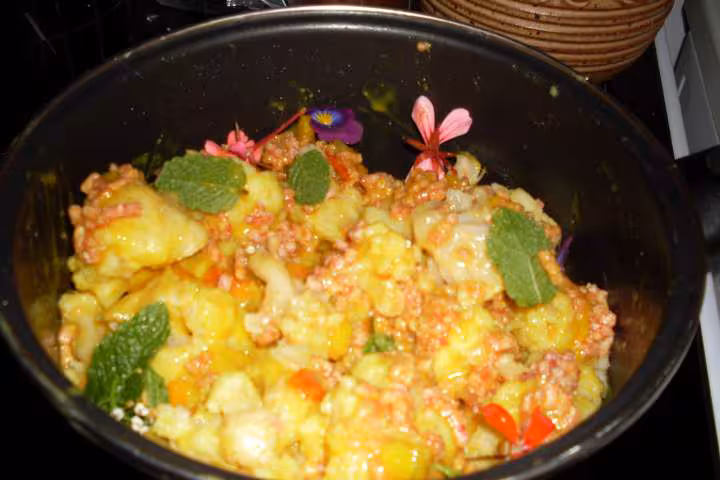Choufleur au bif hache a la sauce curry