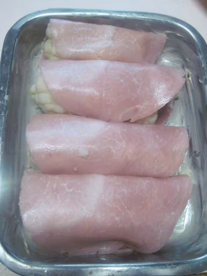 Choux fleurs au jambon garnis et gratine