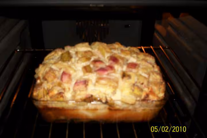 Clafouti a la rhubarbe