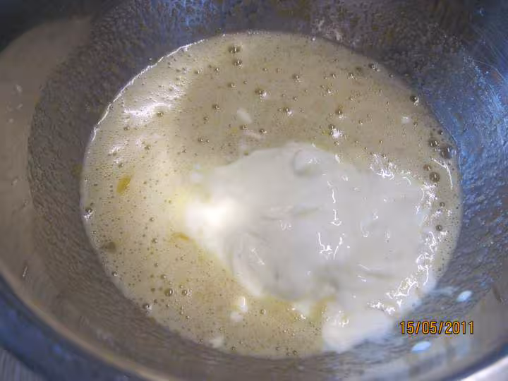 Clafoutis aux peches jaunes