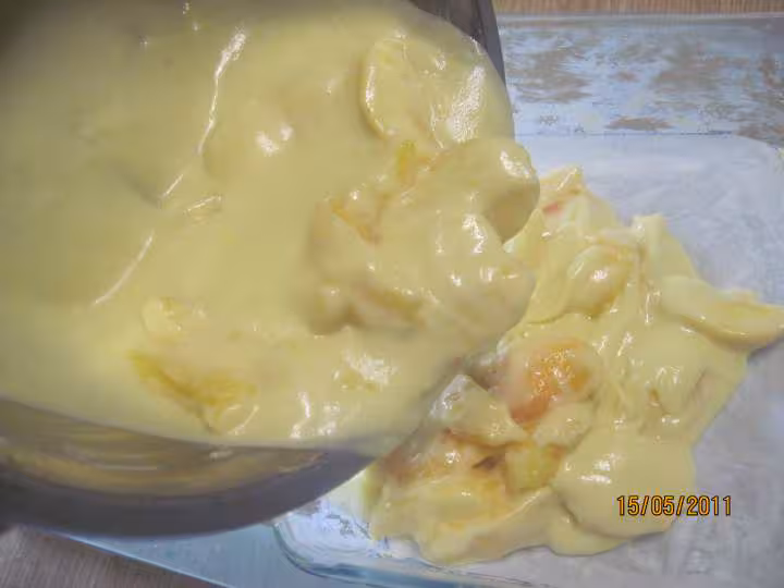 Clafoutis aux peches jaunes