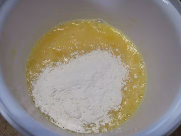 Clafoutis aux prunes quetsches