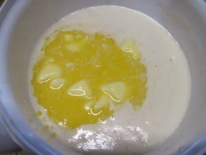 Clafoutis aux prunes quetsches