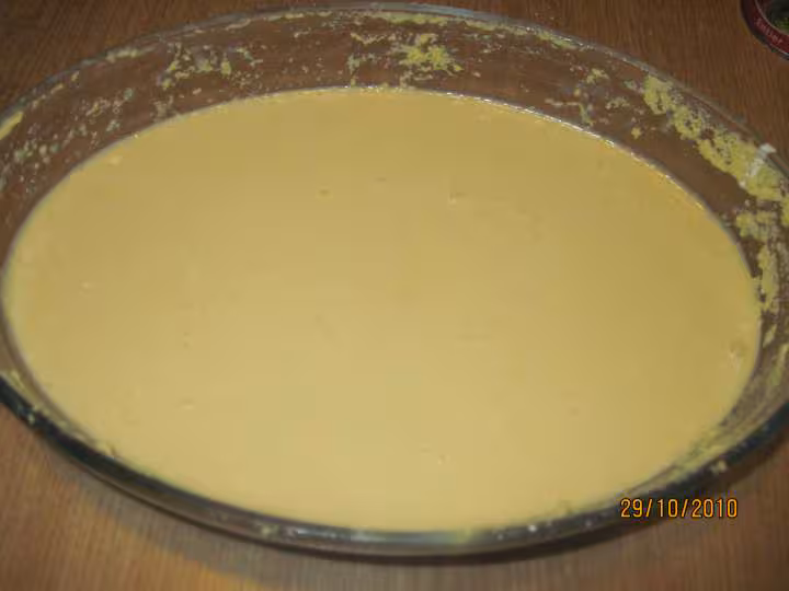 Clafoutis aux prunes rouges