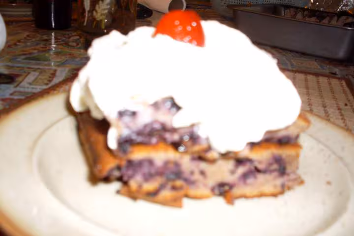 Clafoutis de myrtilles a la farine de chataignes