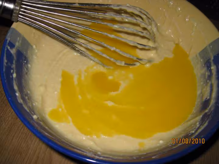 Clafoutis fromage de brousse et aux abricots