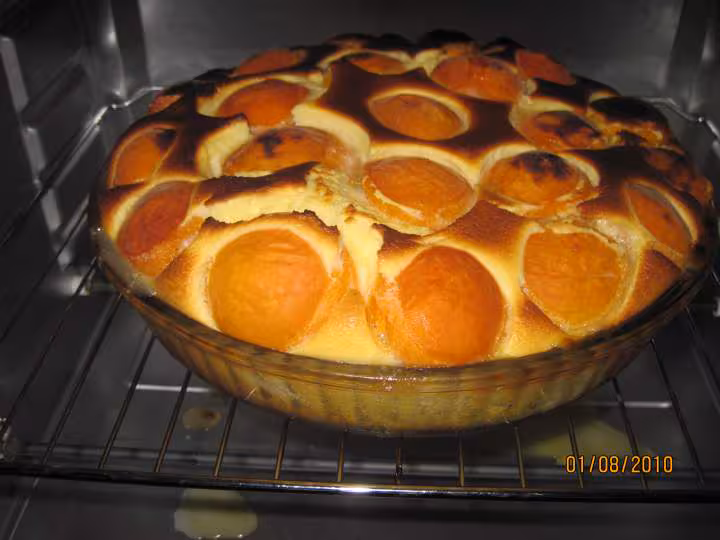 Clafoutis fromage de brousse et aux abricots