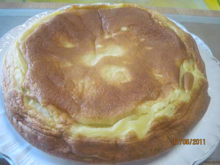 Clafoutis renverse aux cerises coeur de pigeon