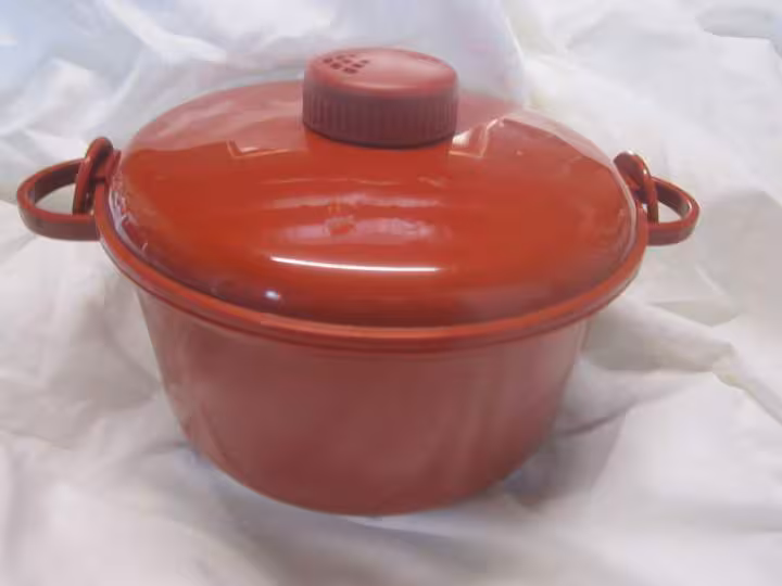 Cocotte pour micro ondes