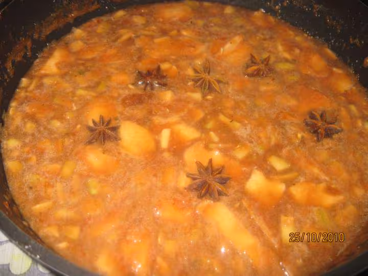 Confiture aux fruits exotiques aux etoiles de badiane