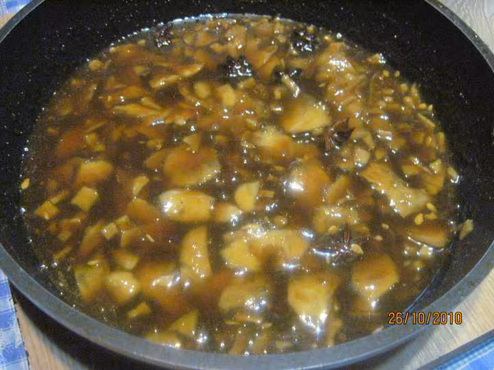 Confiture aux fruits exotiques aux etoiles de badiane