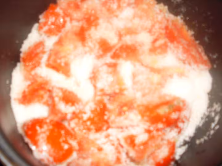 Confiture aux tomates rouges