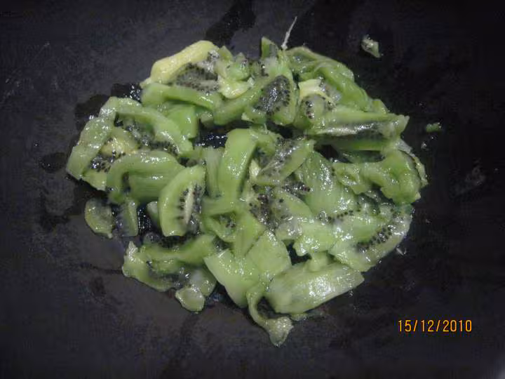 Confiture de bananes et kiwis