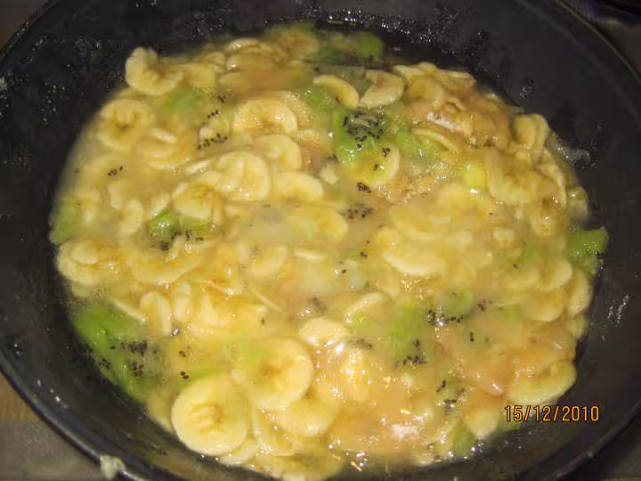 Confiture de bananes et kiwis