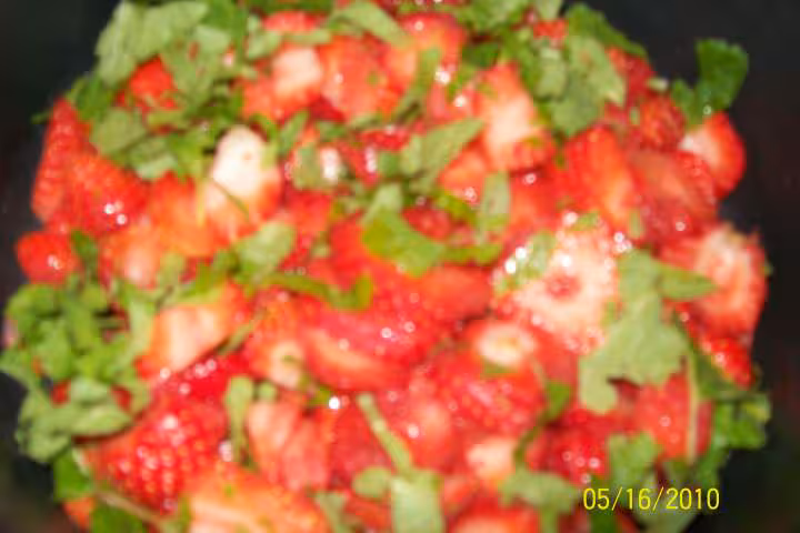 Confiture de fraises a la menthe