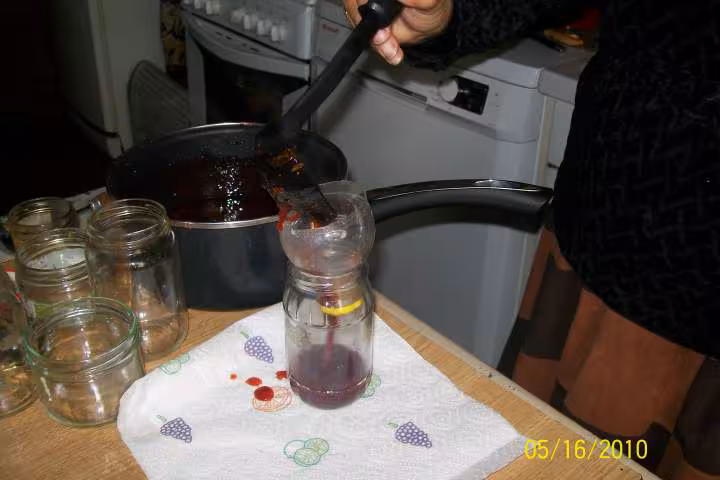 Confiture de fraises a la menthe