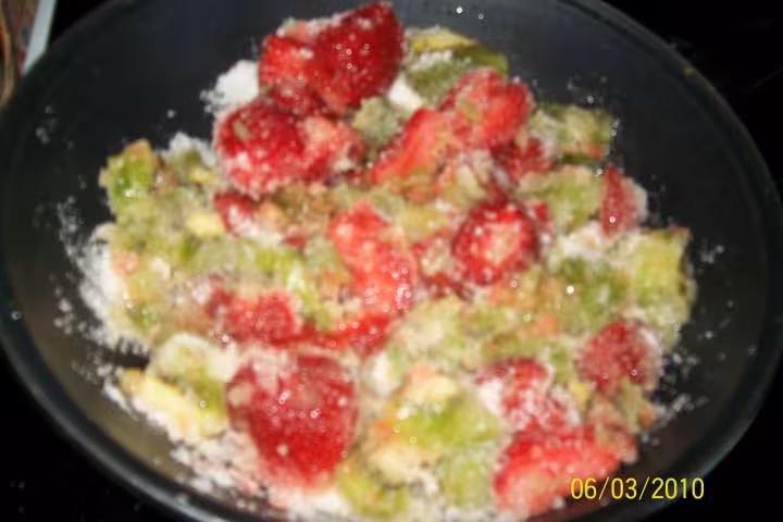Confiture de fraises et kiwis