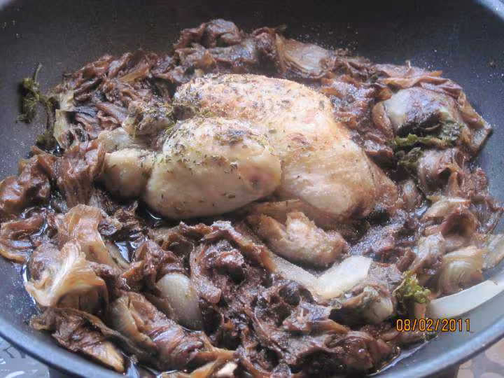 Coquelet aux endives rouges