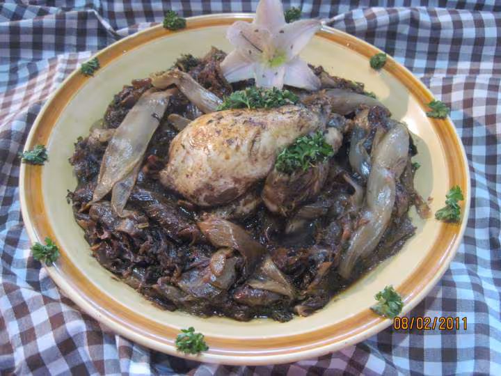 Coquelet aux endives rouges