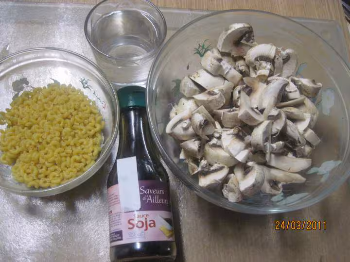 Coquillettes aux fruits mer