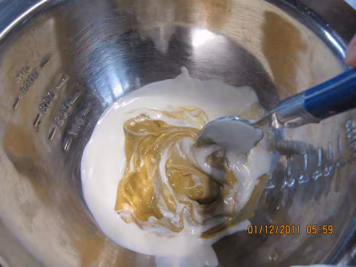 Cotelettes de porc aux champignons en creme moutarde