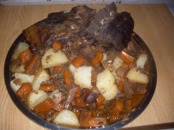 Cotes de sanglier en sauce