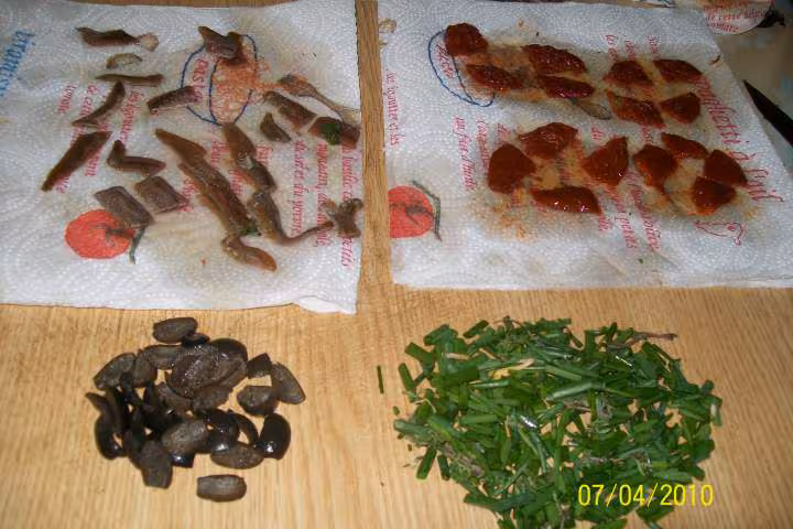 Coude au anchois thon et tomates sechees