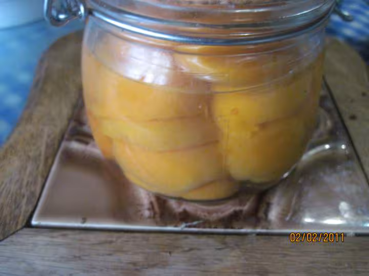 Coupe de compote d abricots amp chantilly