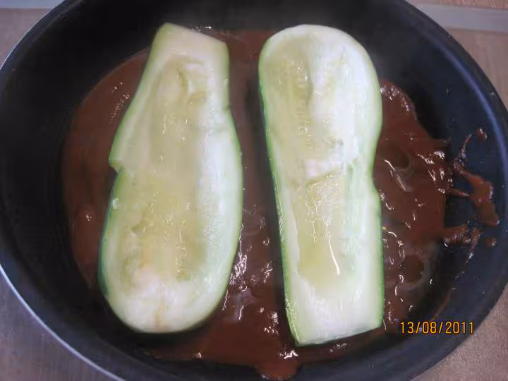 Courgettes farcies au poisson et anchois