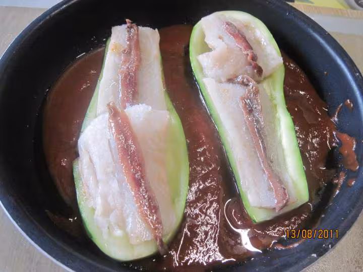 Courgettes farcies au poisson et anchois