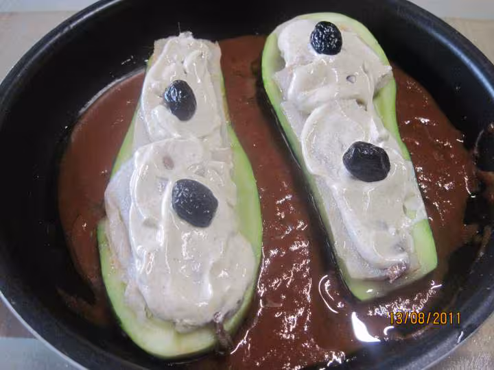 Courgettes farcies au poisson et anchois