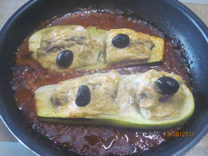 Courgettes farcies au poisson et anchois