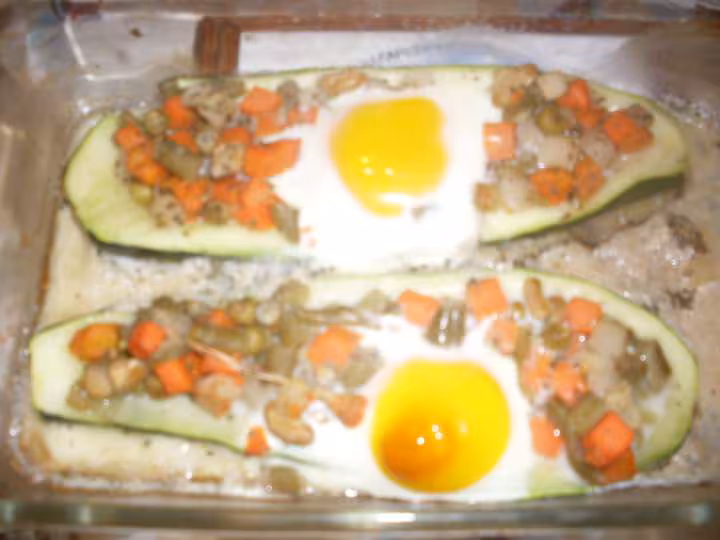 Courgettes farcies de petits legumes 1 oeuf