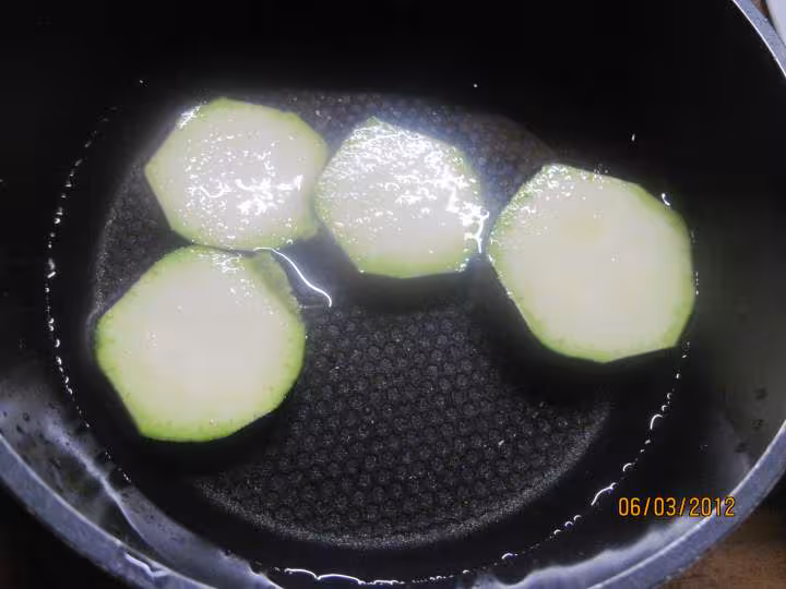 Courgettes rondes aux oeufs gratinees
