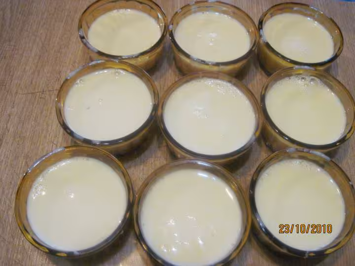 Creme a la vanille aux pruneaux