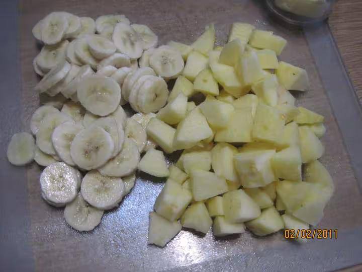 Crumble aux pommes amp bananes a la chantilly