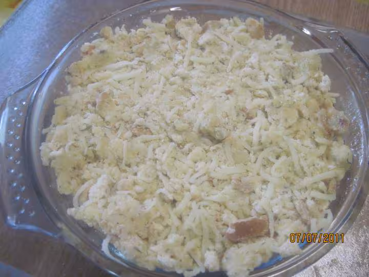 Crumble sale aux escalopes de jambon aux legumes de saison