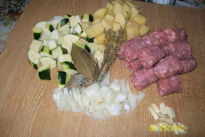Cubes de legumes aux saucisses de toulouse